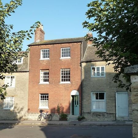 Appartement No. 27'S Self-Catering Flat For A Memorable Break. à Bridport Extérieur photo